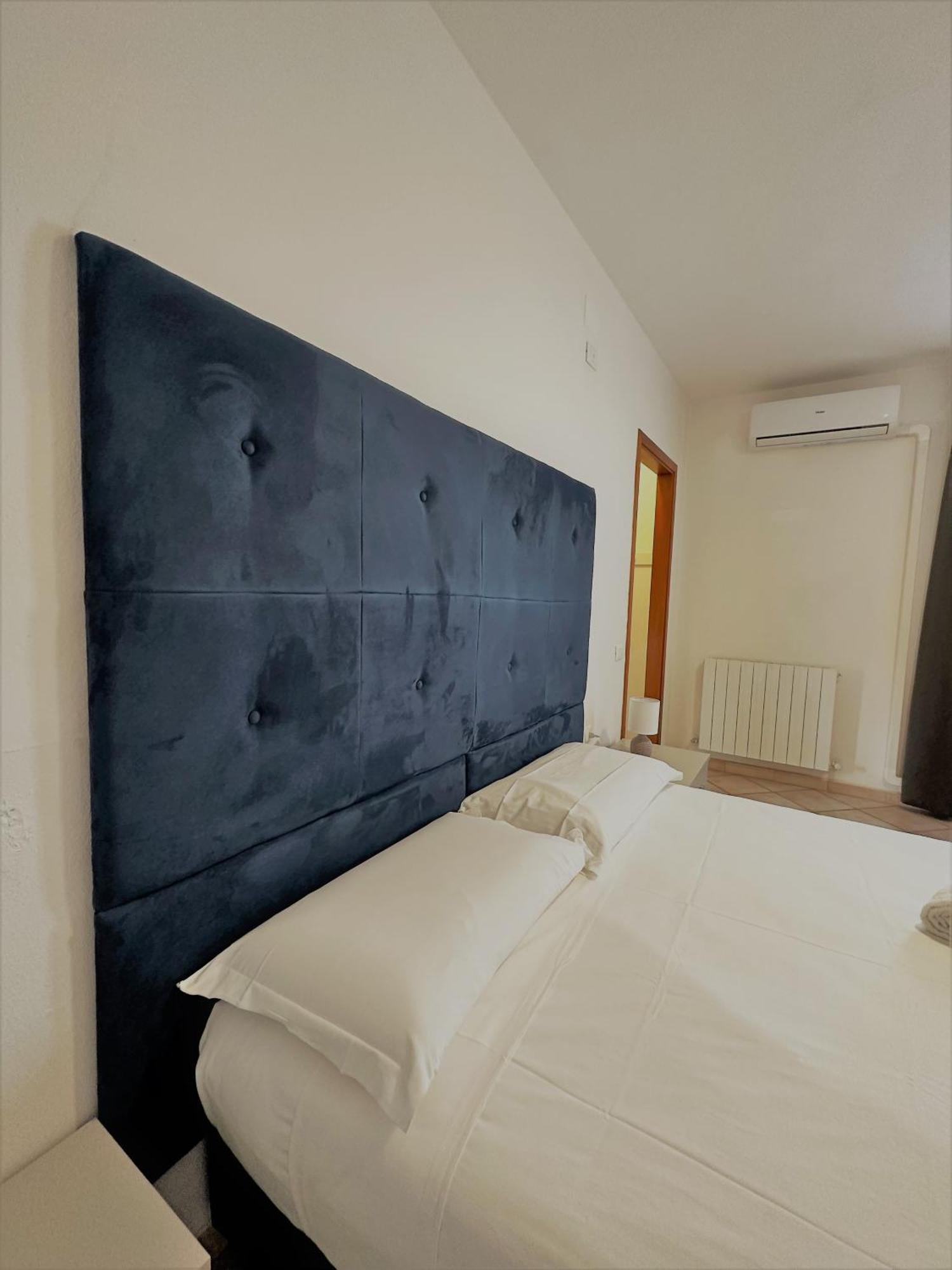 Hotel The Flash - Venturina Terme Extérieur photo